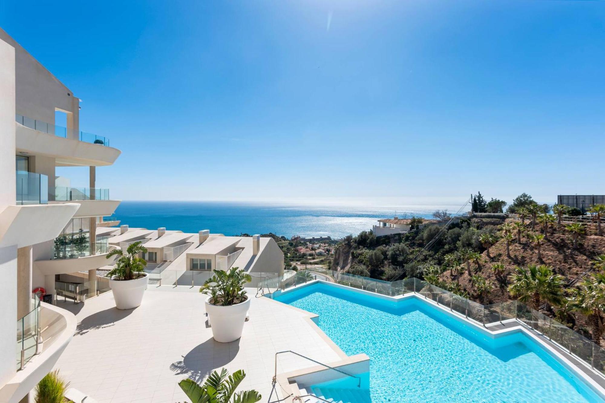 Panoramic Sea View Stupa Hills Apartamento